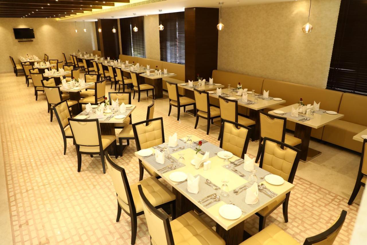 Yn Hotels Bangalore Dış mekan fotoğraf